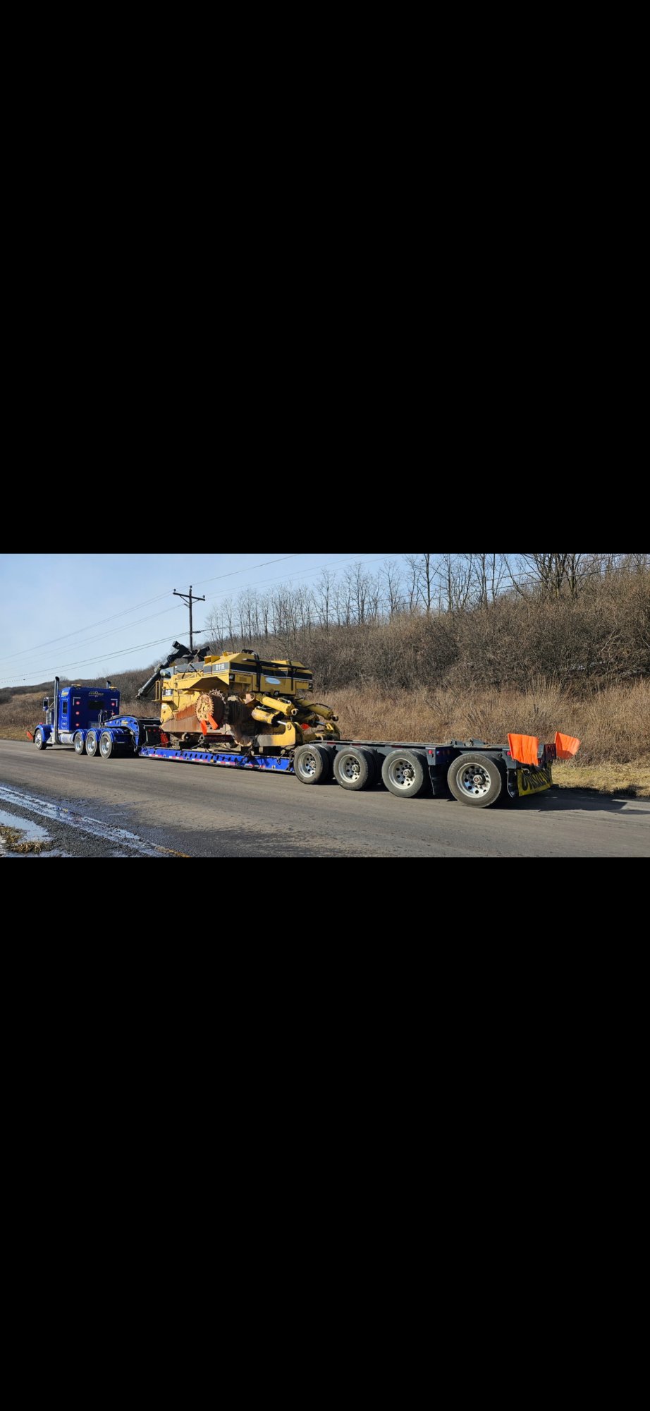 CAT Dozer Oversize Load