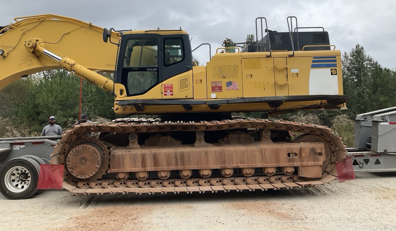 Komatsu Excavator Oversize Load