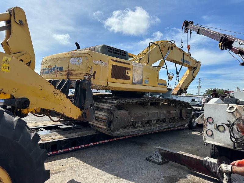 Excavator Lowboy Loading