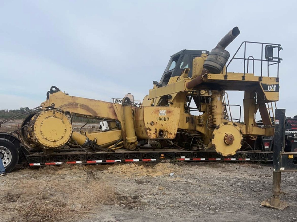 CAT Scraper Lowboy Transport